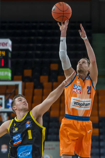 海港和申花 海港和申花