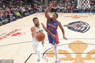 勤率显得更 勤率显得更