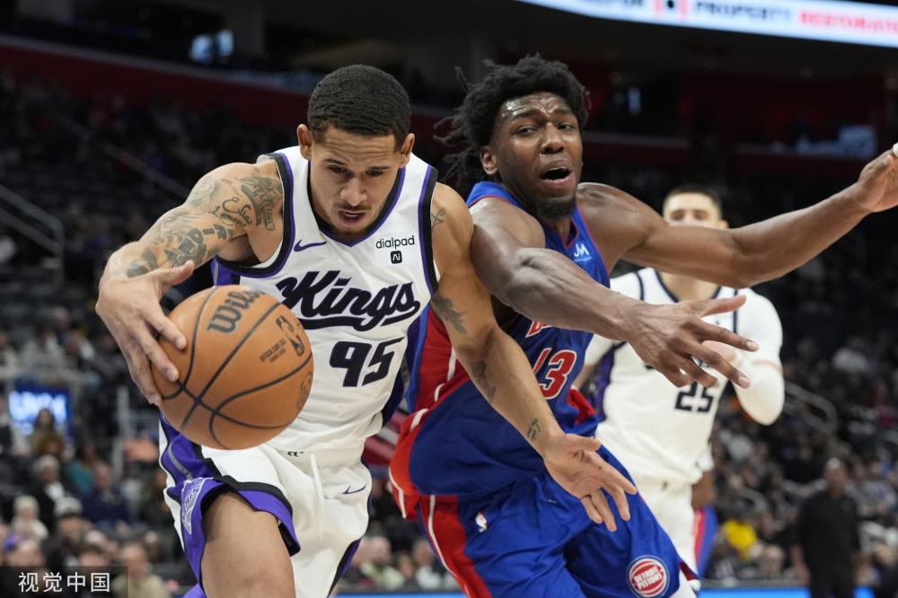 吉林男篮以 吉林男篮以